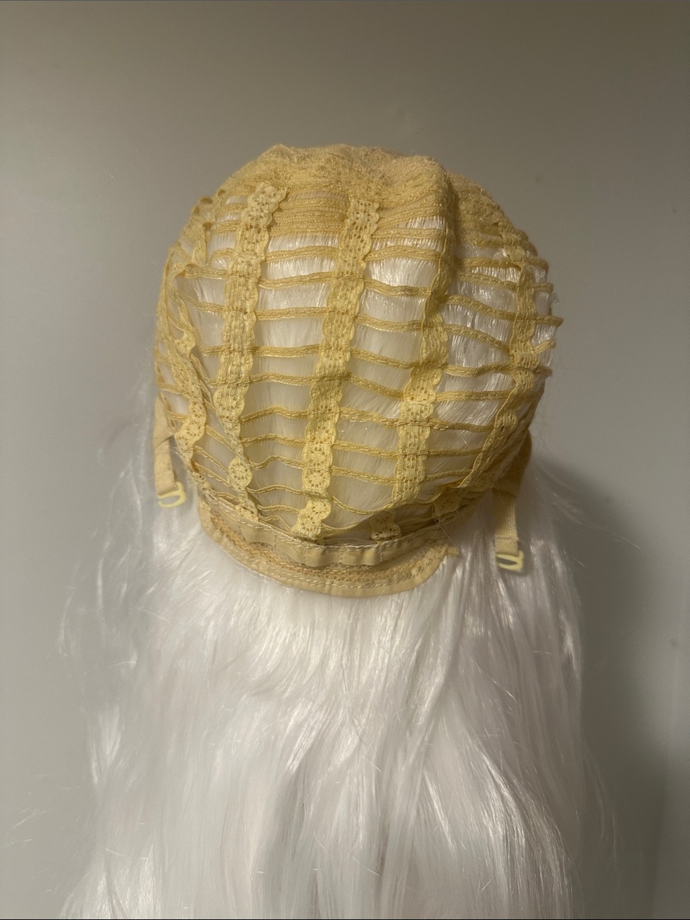 Long Wavy White Synthetic Wig - Picture 5 of 5